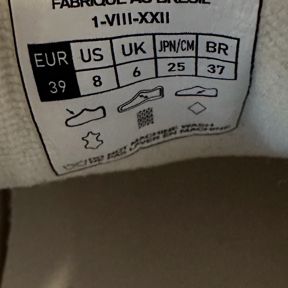 VEJA SNEAKER WHITE PEBBLED TAUPE SUEDE V - Picture 6 of 7